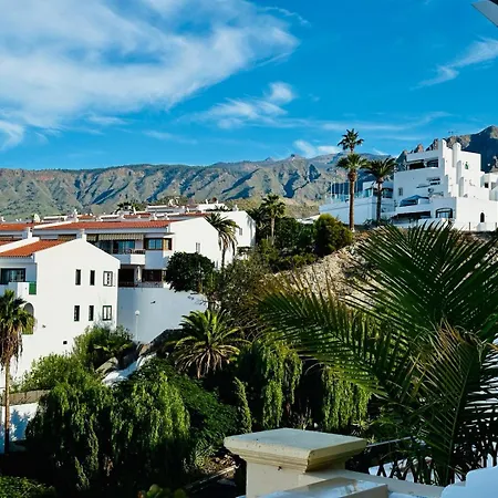 - Amazing Ocean And Teide View - Fast Wifi, Air Con * Costa Adeje (Tenerife)